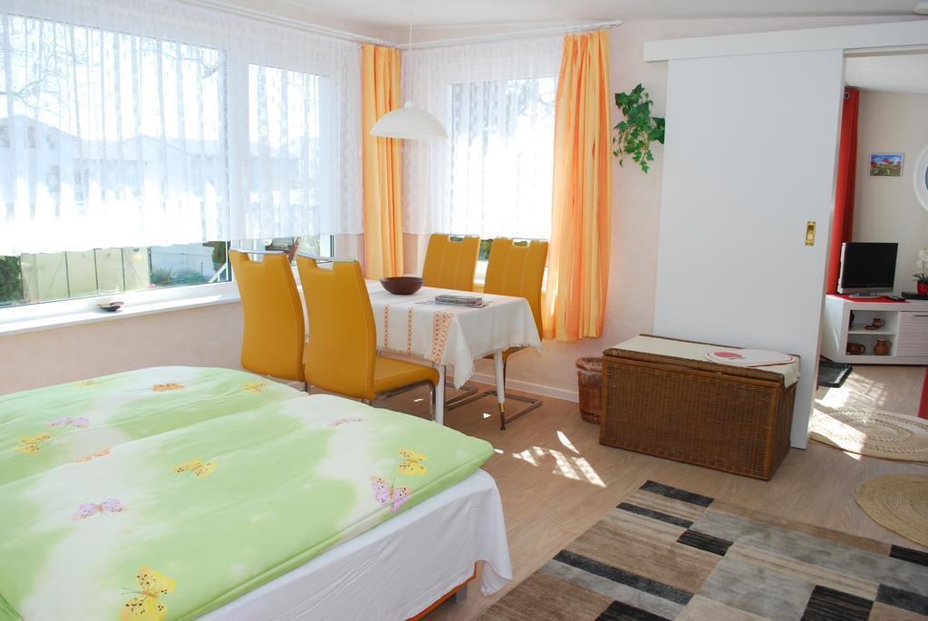 Appartement Ferienunterkuenfte Familie Panter à Sassnitz Extérieur photo