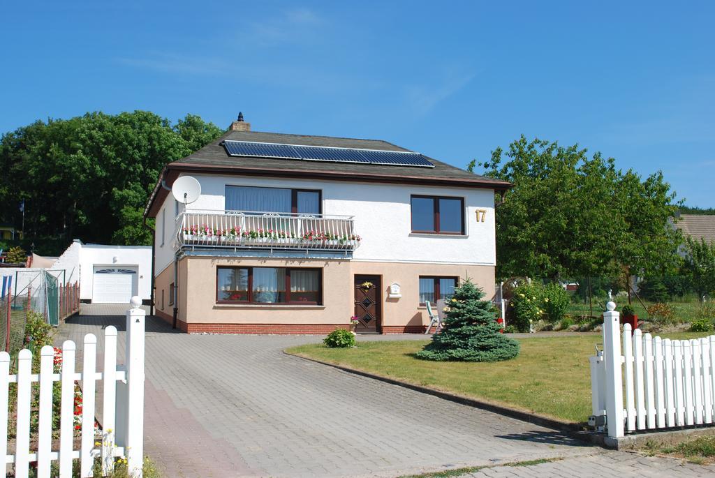 Appartement Ferienunterkuenfte Familie Panter à Sassnitz Extérieur photo